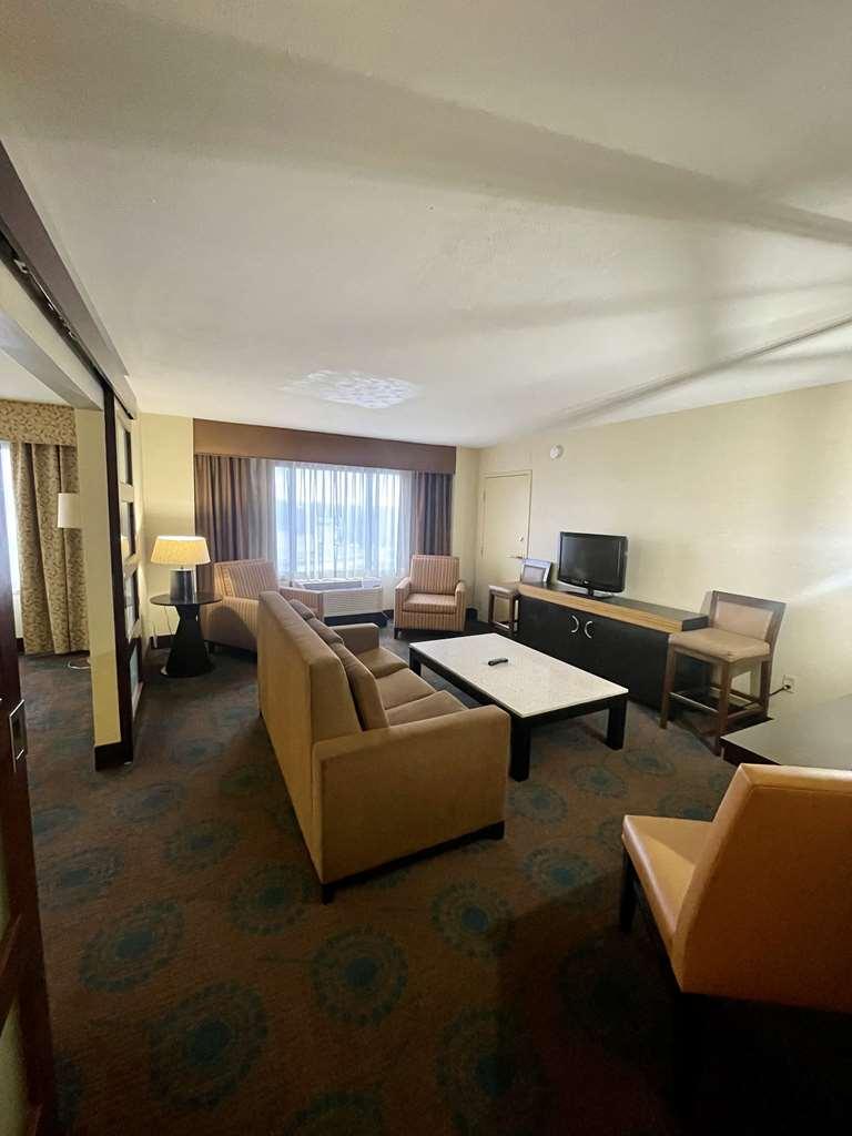 Brandywine Plaza Hotel Claymont Chambre photo