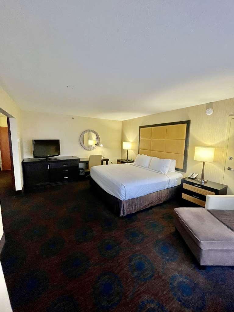 Brandywine Plaza Hotel Claymont Chambre photo